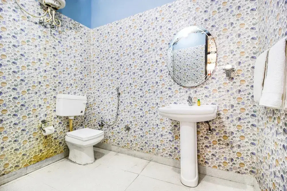 FabHotel Ginger Suites