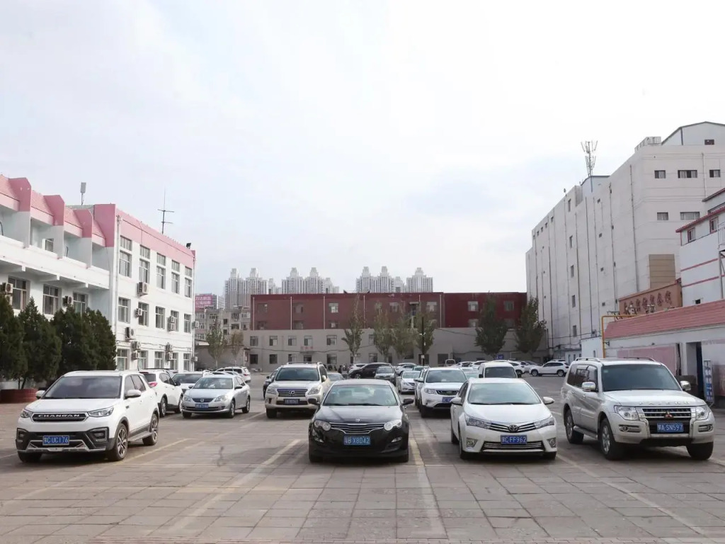 Jinjiang Inn Select Wuhai Xinhua Street