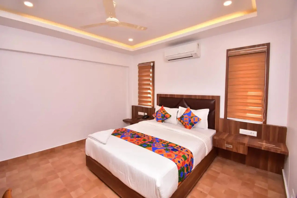 Hotel orchid suites Cochin