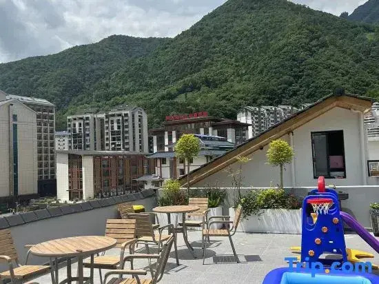 Yan Qi courtyard light luxury residential quarters