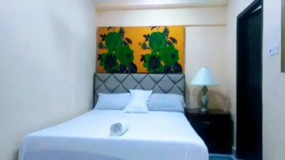 Sonnys inn and car rentals