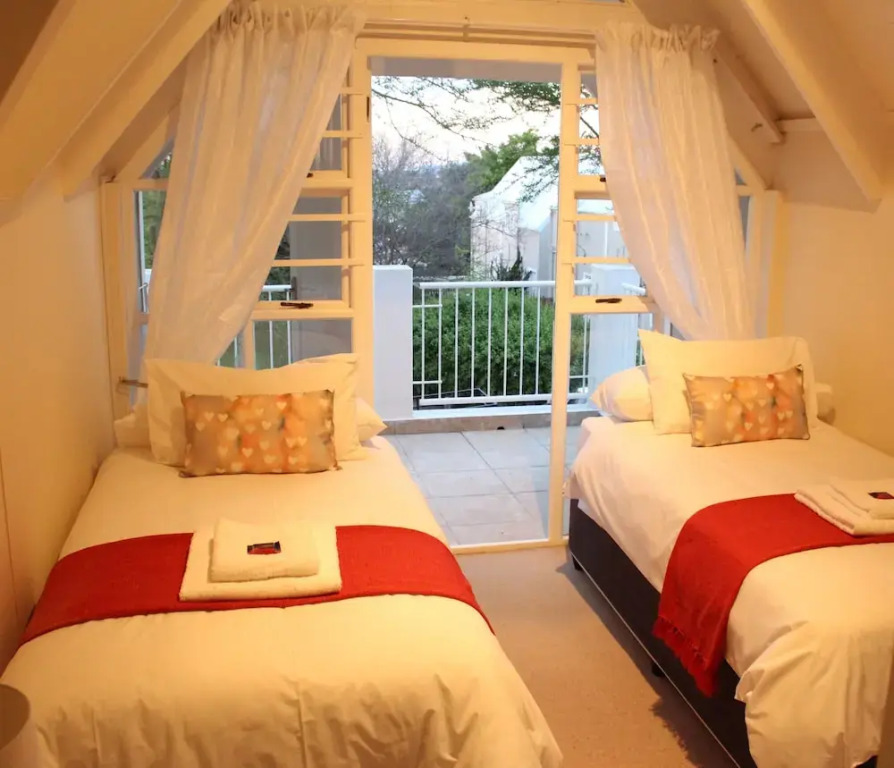 Tyger Classique Self-Catering Cape Town, Tyger Valley