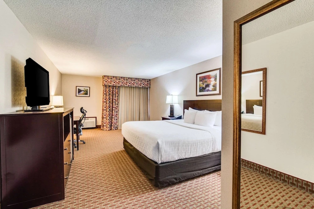 Holiday Inn