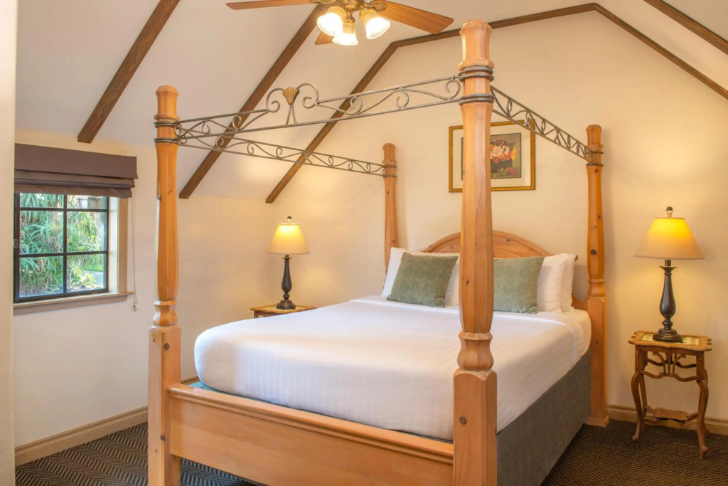 The Pierpont Inn