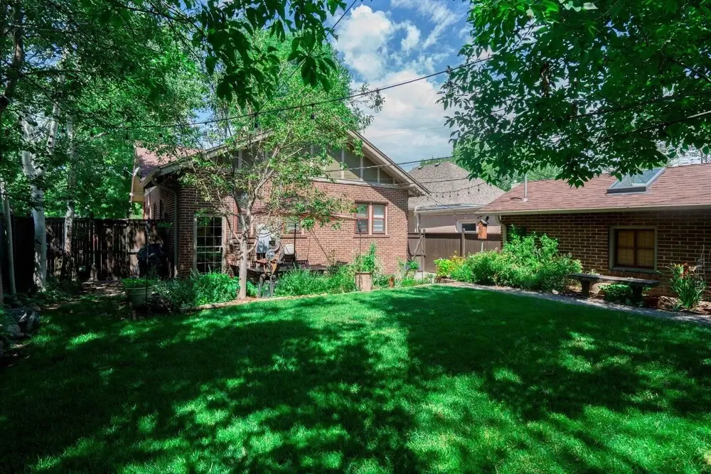 Private Artsy Sanctuary With Outdoor Patio Space