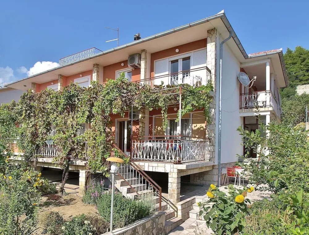 Apartments Darinka Beg