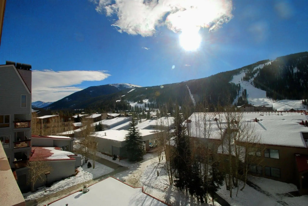 Mountain House Neighborhood.