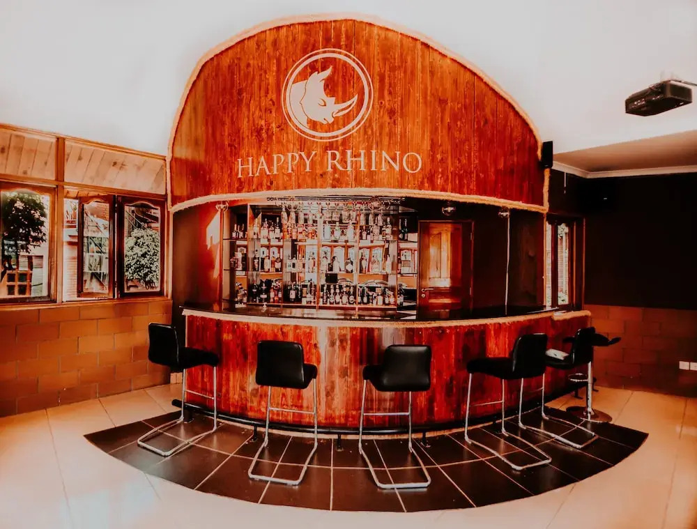 Happy Rhino Hotel