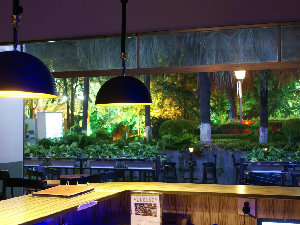 Guilin Lakeside Inn
