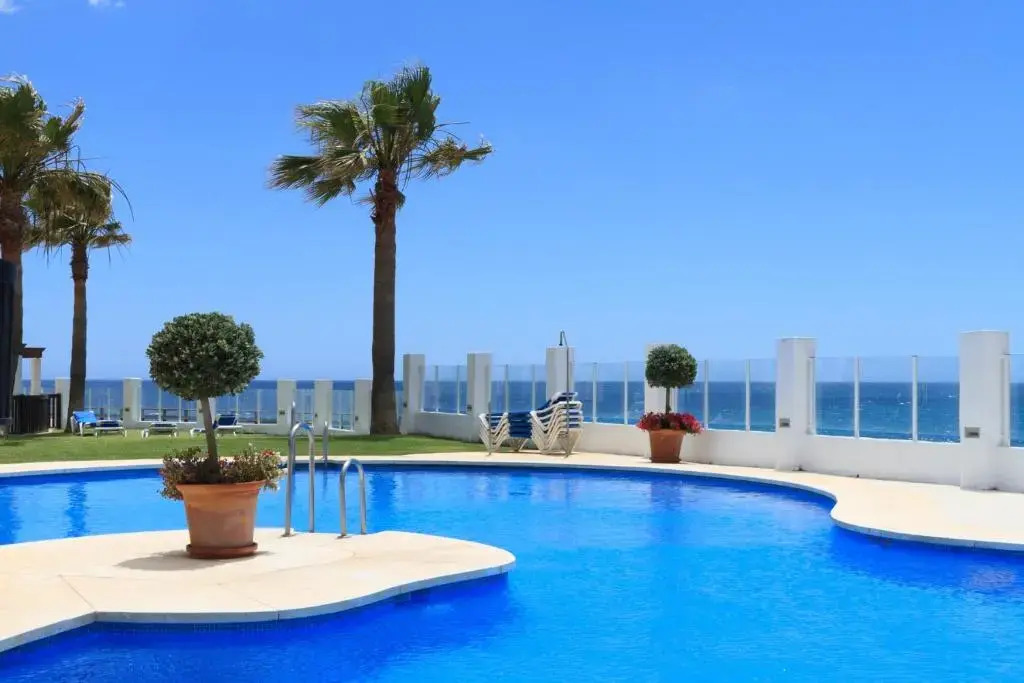 Puerta Del Mar Beachfront And Pool