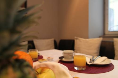 Hotel Pension De Lux