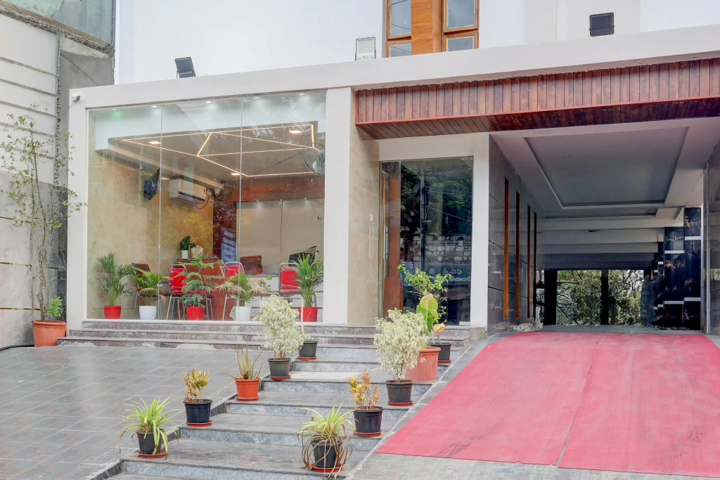 Townhouse Sri Padmavati Ammavaari Temple Formerly Hotel Rama Grand