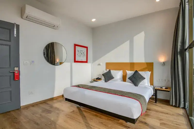 OYO Townhouse 7715 Hotel KG Estate