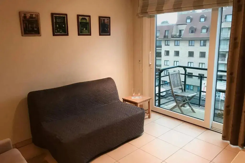 Appartement Pablo met garagebox 50m van zee