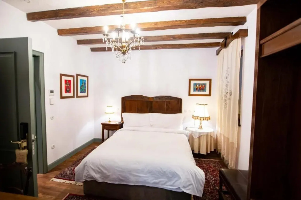 Vila Ebel Hotel Pool & Spa