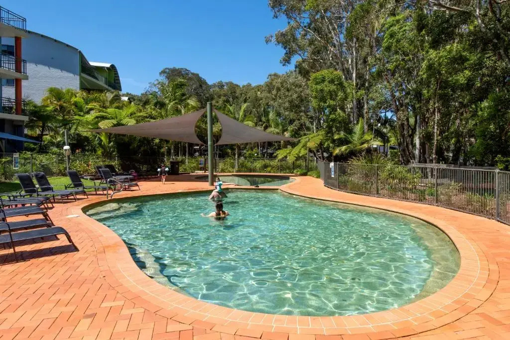 Flynns Beach Resort