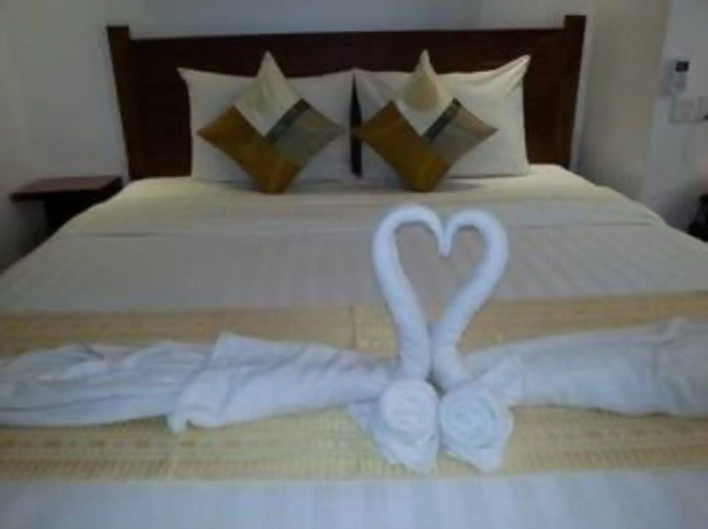 Han Kong Hotel and Restaurant