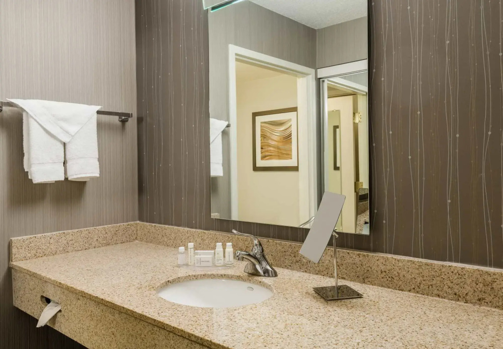 Courtyard by Marriott Danbury