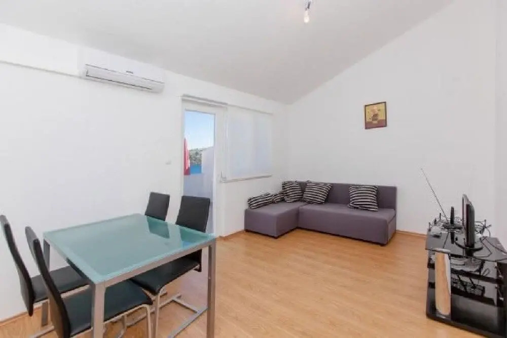Apartments Ana