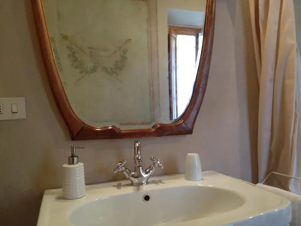 antica casa "le rondini"