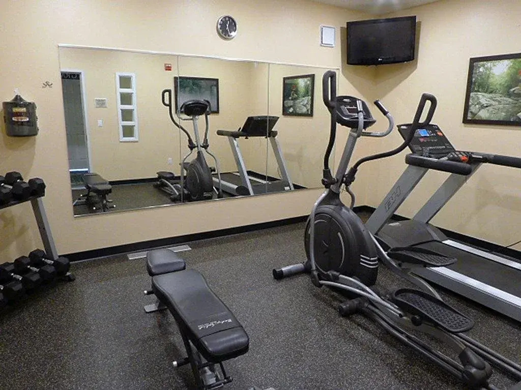 GrandStay Residential Suites Hotel