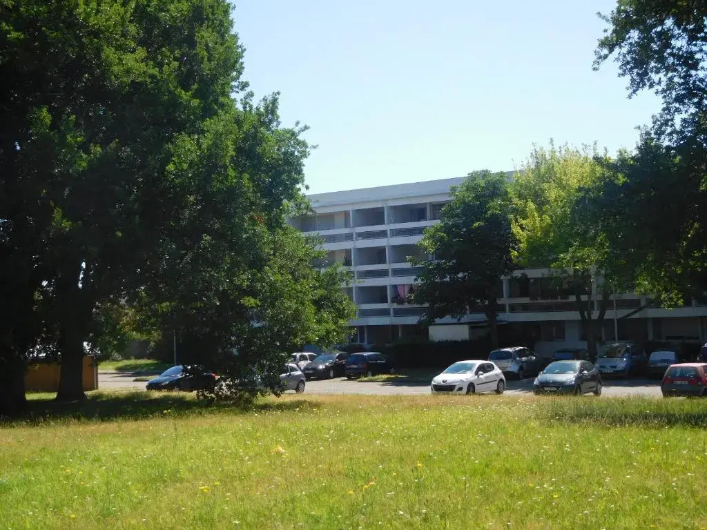 "CHEZ AURELIE" T5 100m2 4ch 2sdb parking terrasse TALENCE