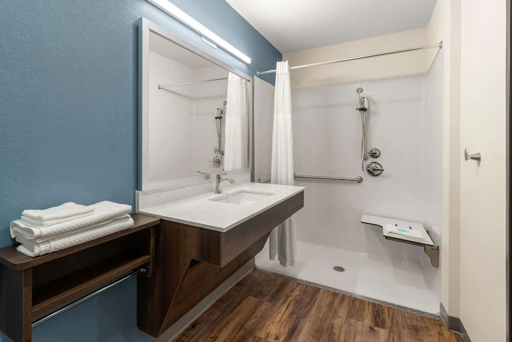 WoodSpring Suites Bowling Green I-65