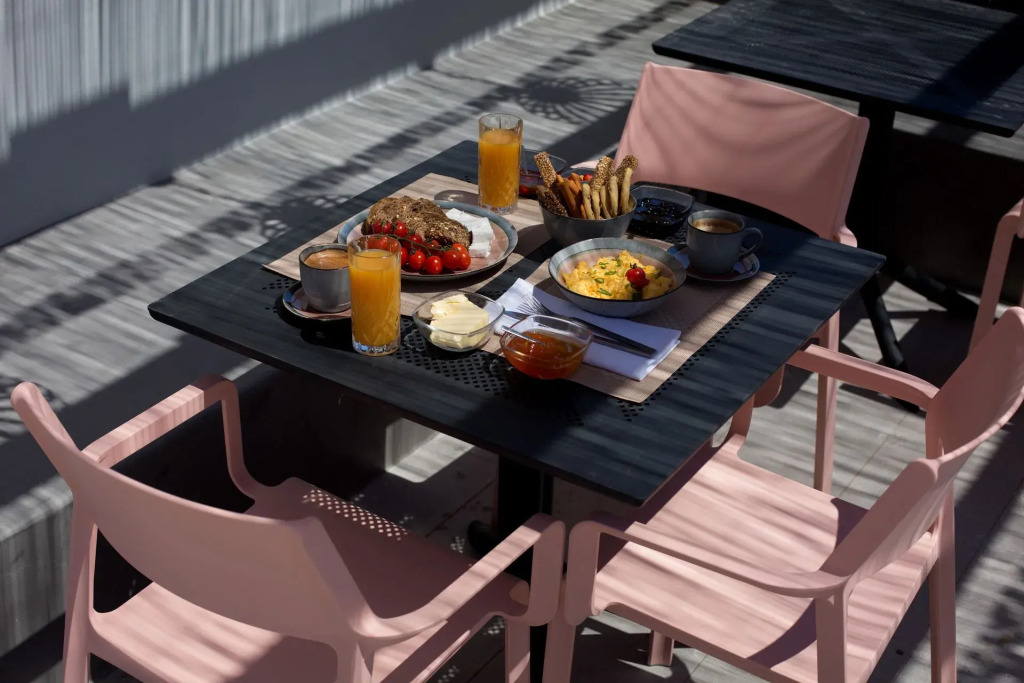 Terra Nera Suites