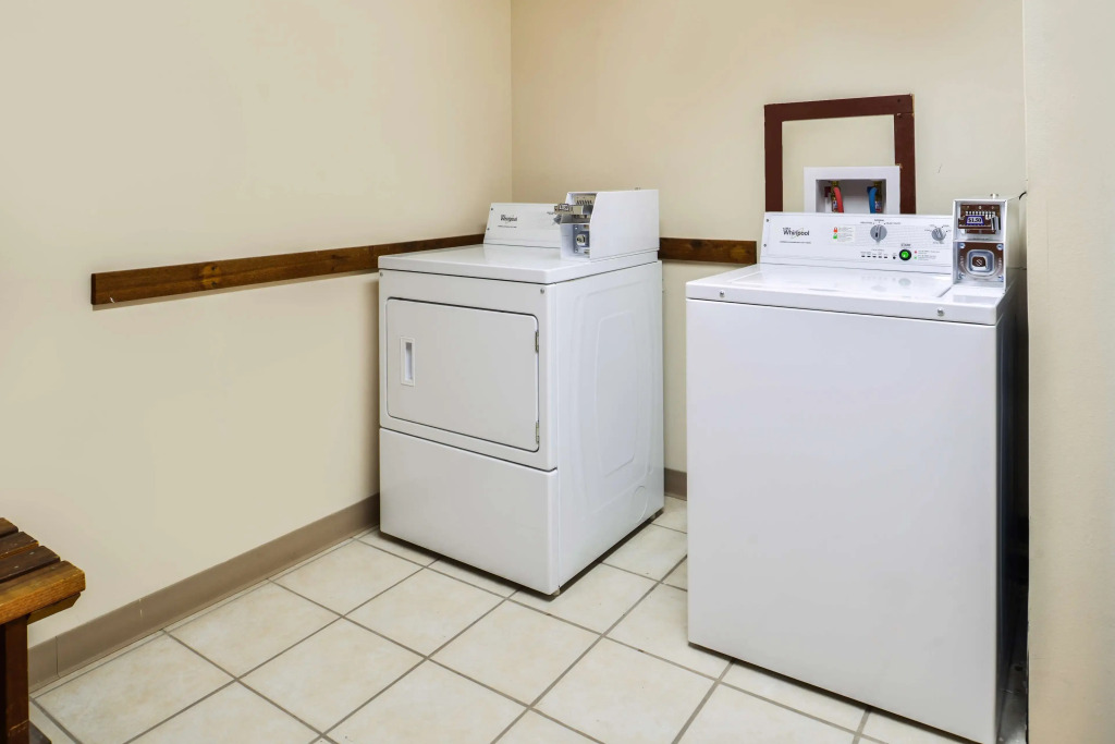 Americas Best Value Inn Ellsworth