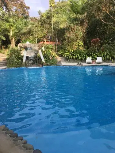 Hostal El Eden de Mindo
