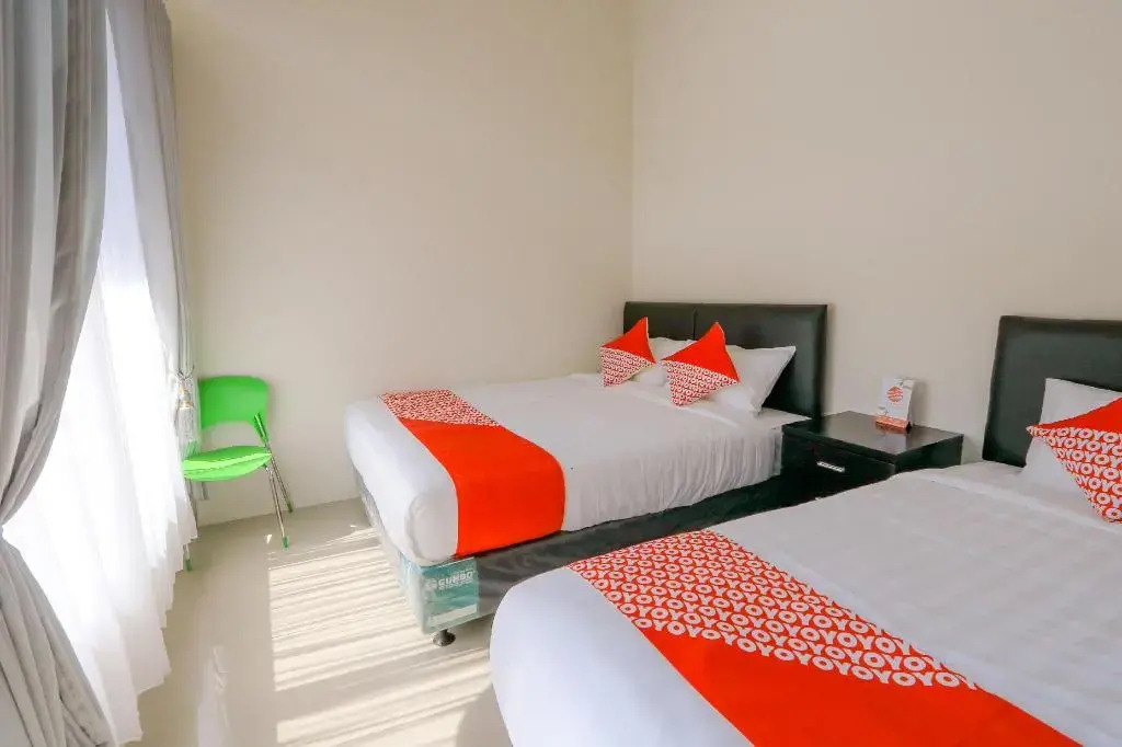 OYO 2798 Semeru Residence Syariah