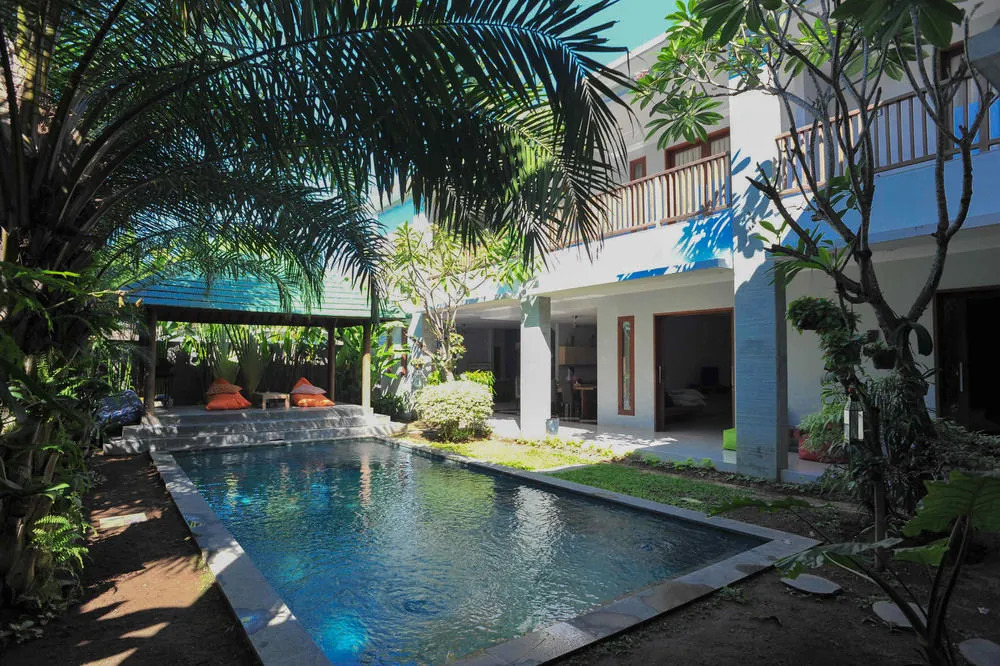 Airy Seminyak Kerobokan Tangkuban Perahu Gang Tunjung Dua 9 Bali