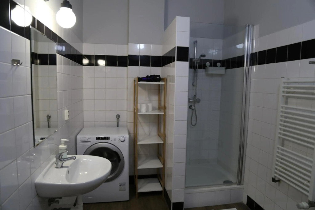 Budget Charles Square Apartments