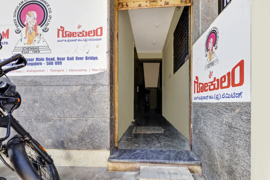 Hotel O S.L.V Boarding & Lodging