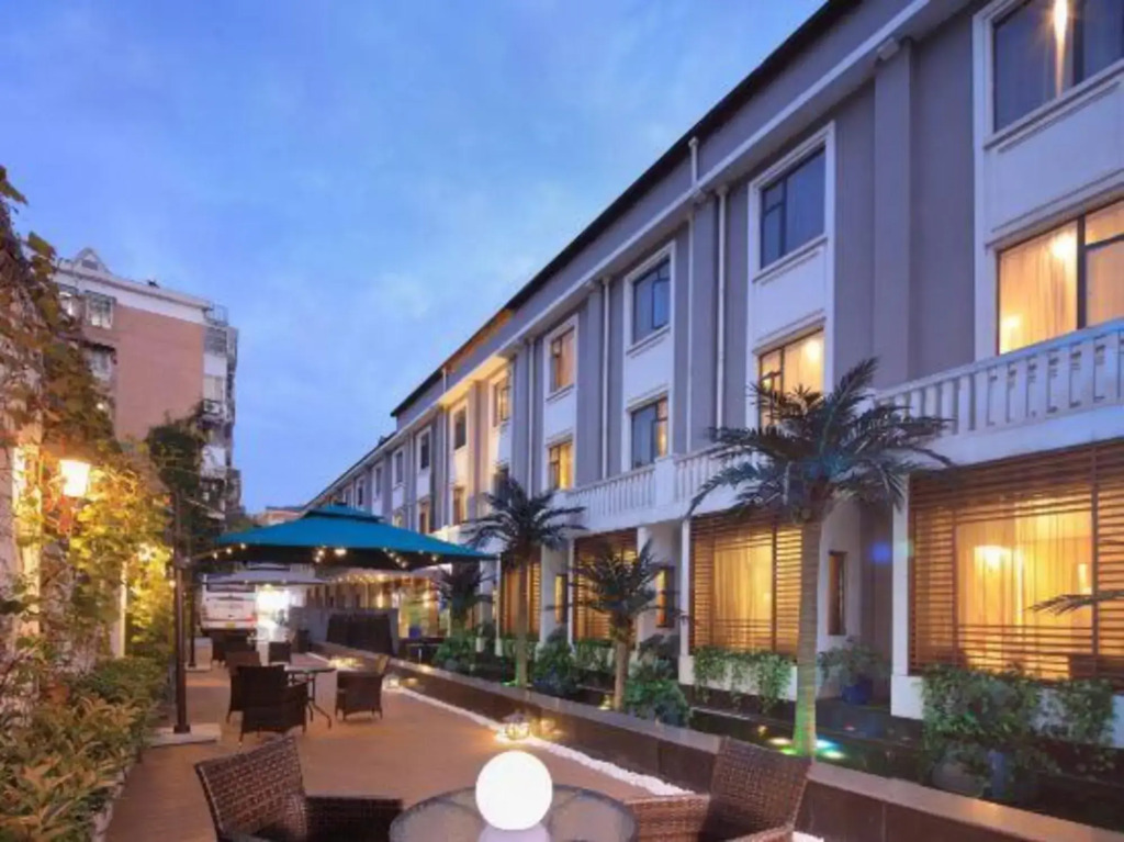 Grand Cozy Hotels