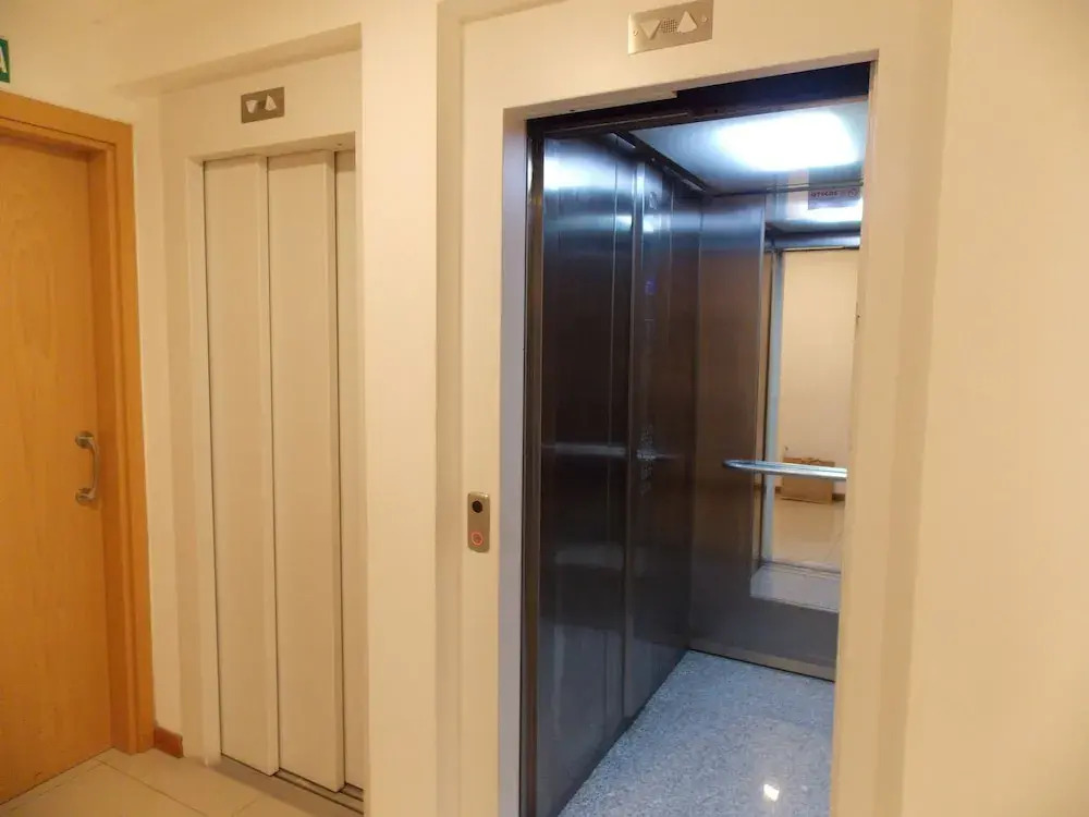 Well-located Studio with a Balcony