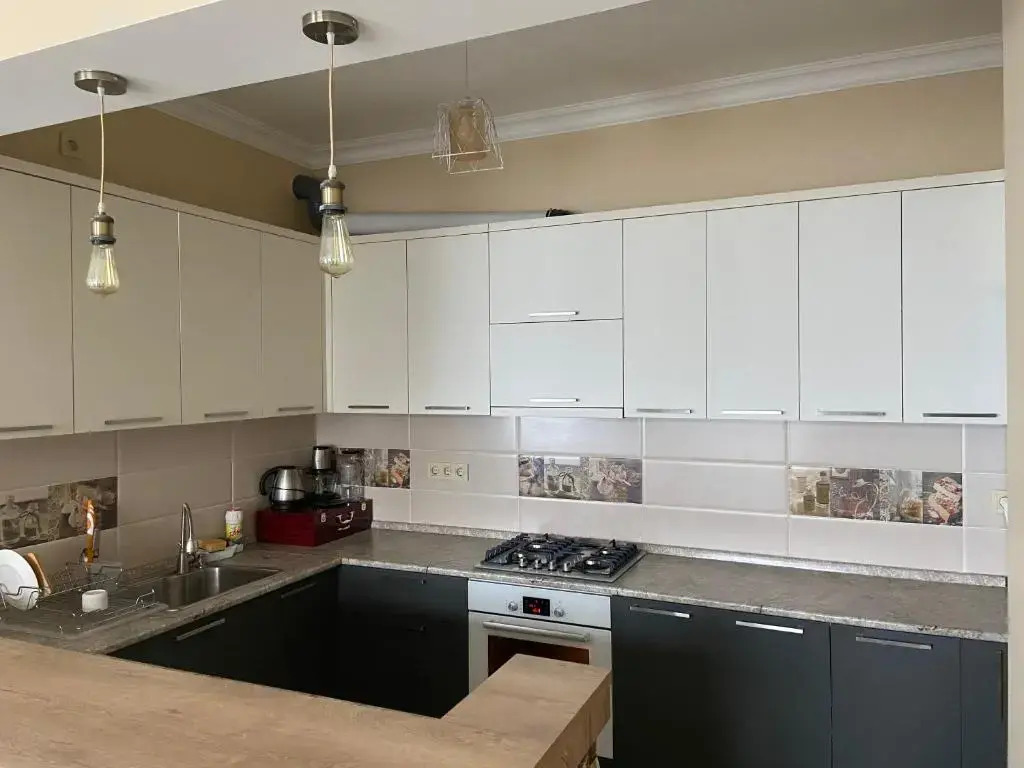 apartment 65 in the makhinjauri