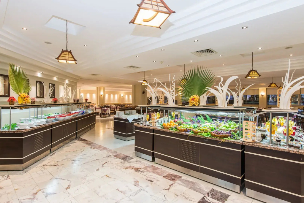 Adonis Hotel