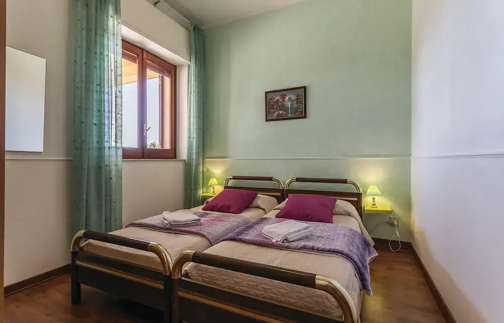 Stunning Home in Zafferana Etnea With 3 Bedrooms and Wifi