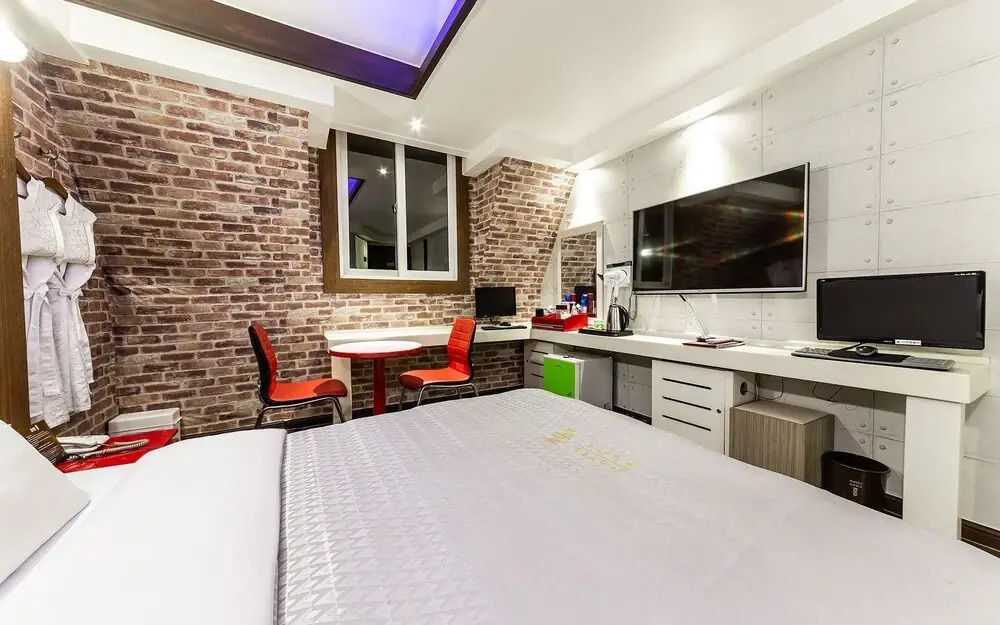 Incheon (Dongam) Home