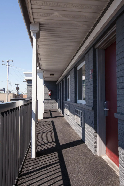 Carlton Inn Midway