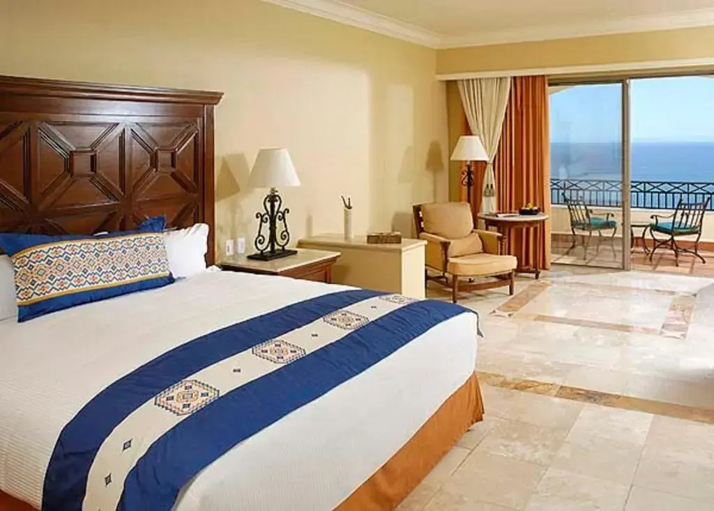 Suites at Pueblo Bonito Sunset Beach Golf and Spa Cabo San Lucas