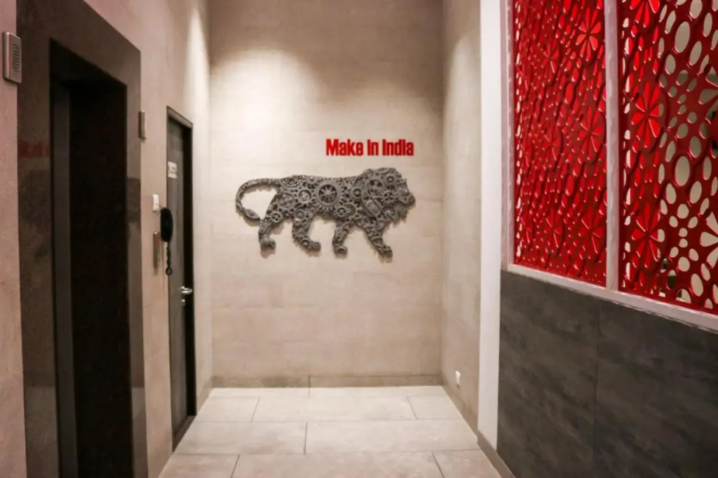 7 Apple Hotel, Vadodara
