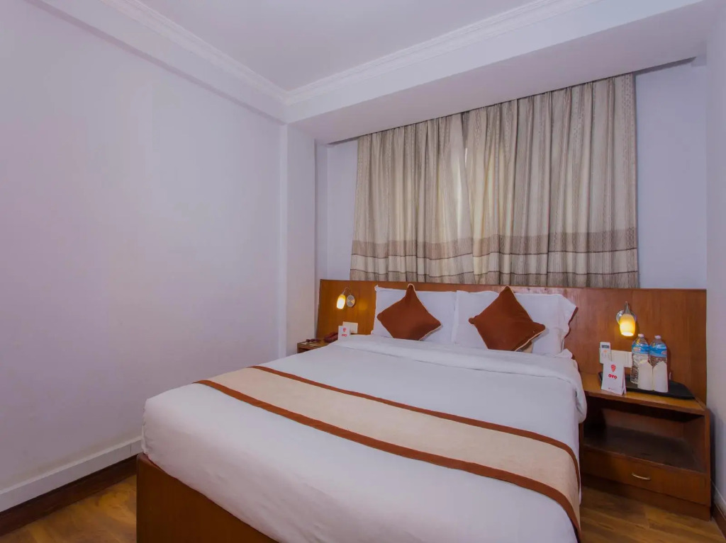 Osho Holiday Inn
