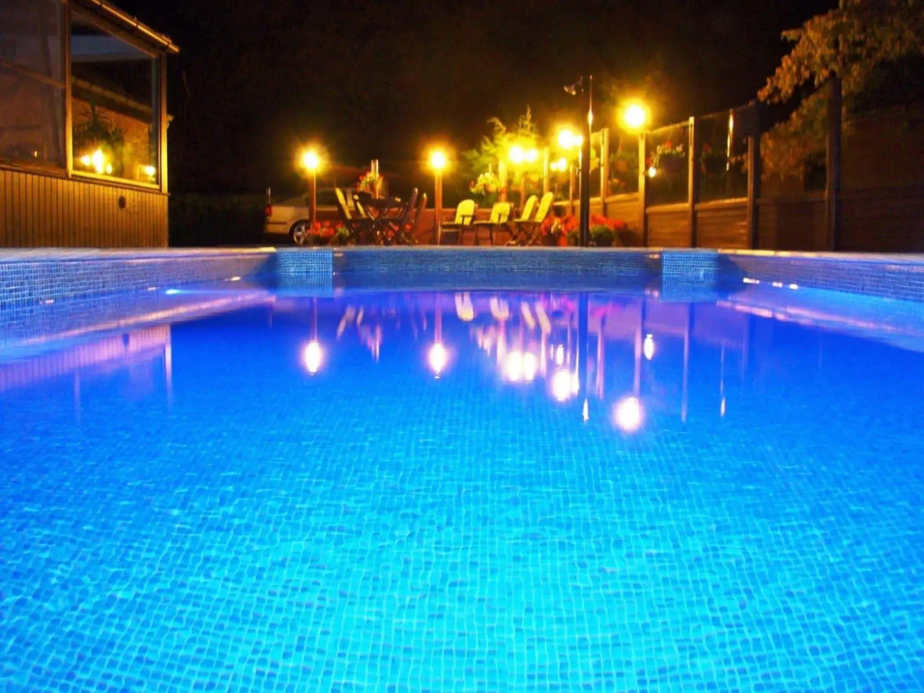 B&B Woodside