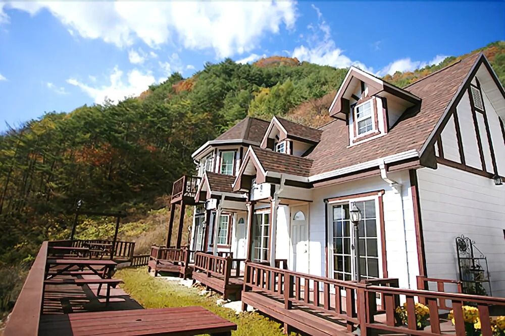 Jeongseon Mindoongsan High One Pension