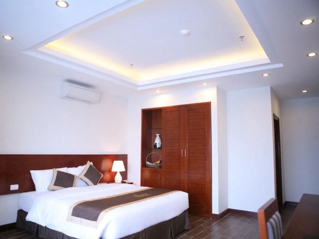 Bounty Hotel