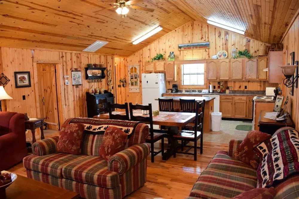 WEEKS WORTH - 3 Br Cabin