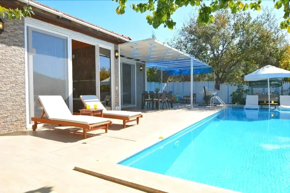 Villa Labne 2