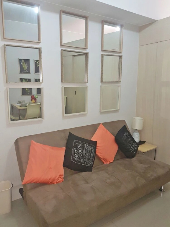 High-Tech Studio at Grass Residences -2 persons only, Quezon City